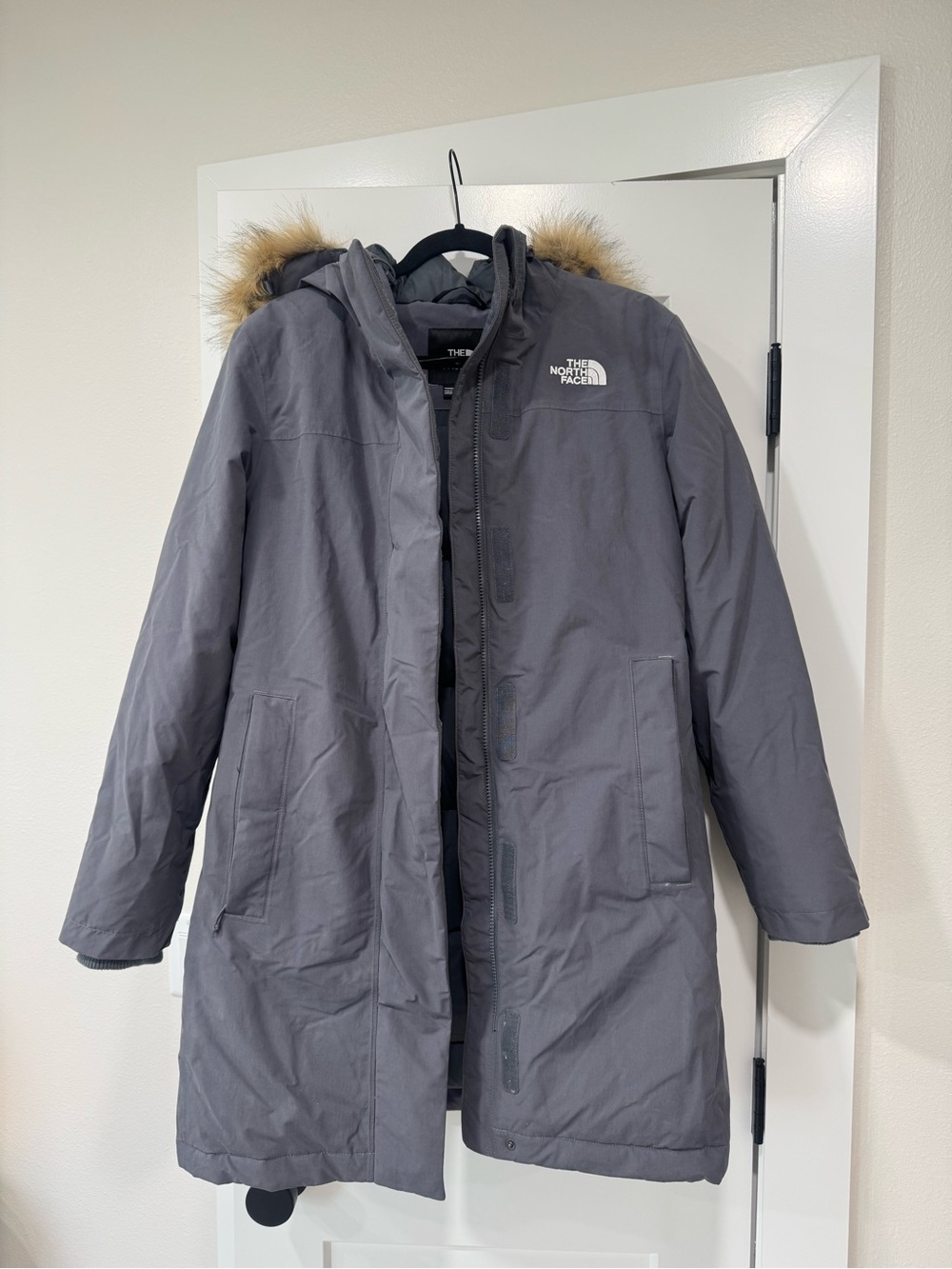 The North Face Women's Gray Hooded Insulated Parka with Faux Fur Trim